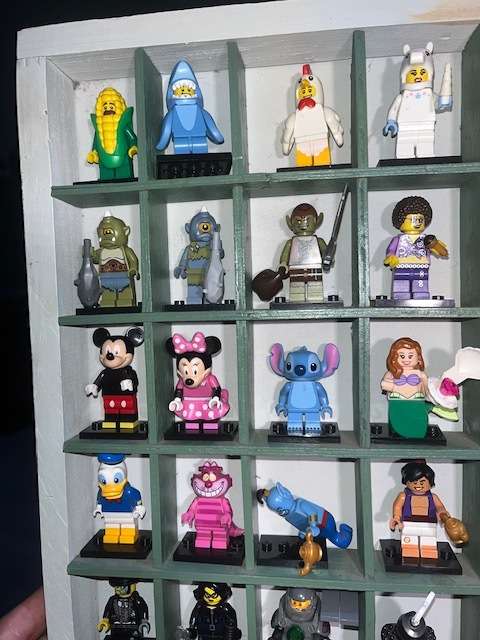 Lego Mini figures (60)