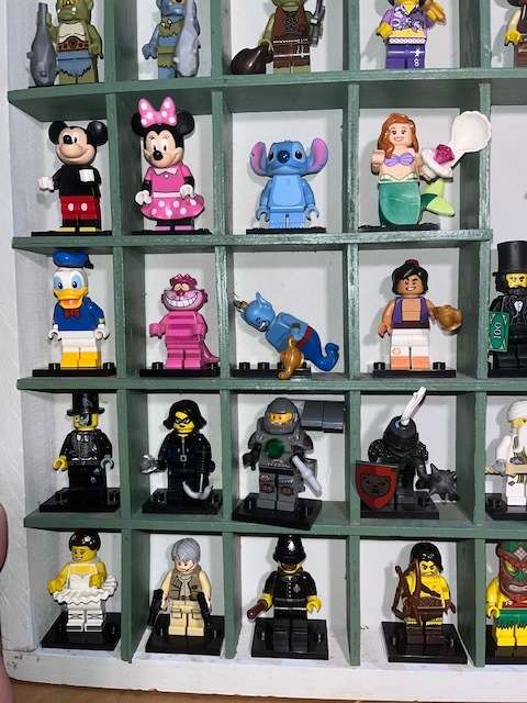 Lego Mini figures (60)