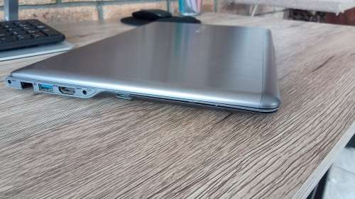 Samsung NP540U Touchscreen i5 Laptop