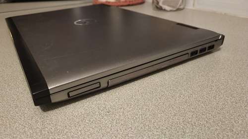 Dell Vostro 3750 17.3" Big Screen i5 8Gb Ram 500Gb HDD