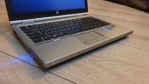 HP Elitebook 2570P | i5 | 4Gb Ram | Fingerprint | New Battery