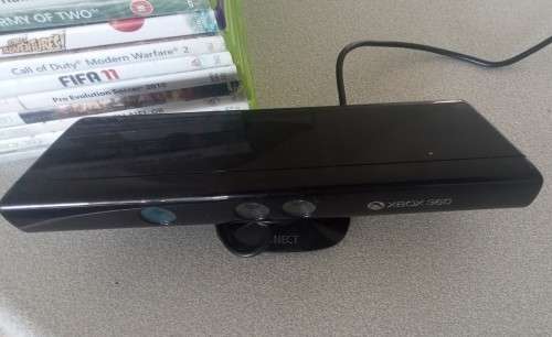 Xbox Combo..Games..Controls..Kinect..