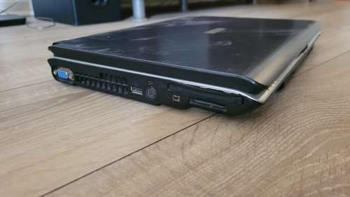 Toshiba Satellite M105 Laptop
