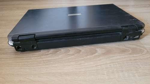 Toshiba Satellite M105 Laptop
