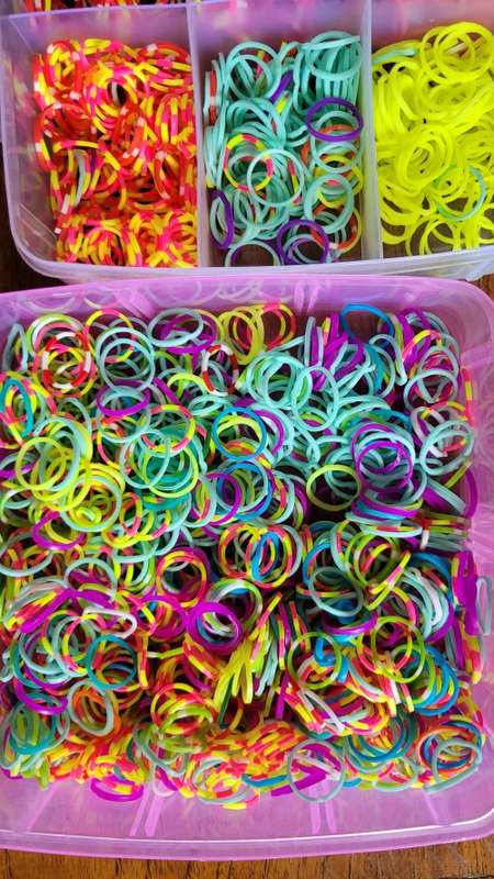 Massive Loom Band kit And Accessories