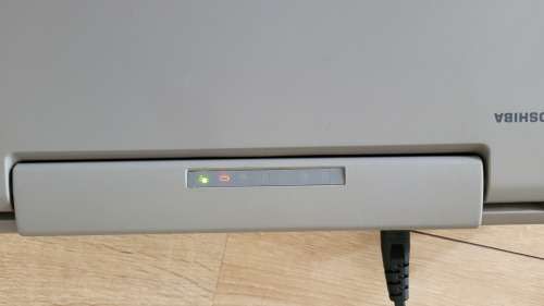 Vintage Toshiba Laptop 1995 and Extras