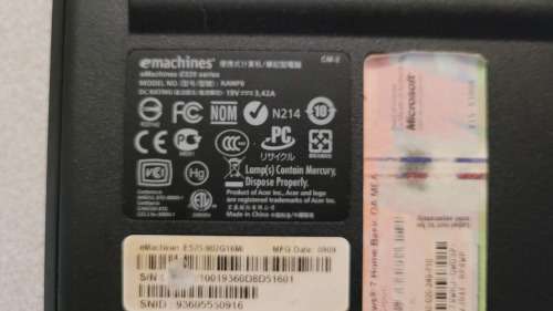 Acer Emachine E525 *EXCELLENT CONDITION*
