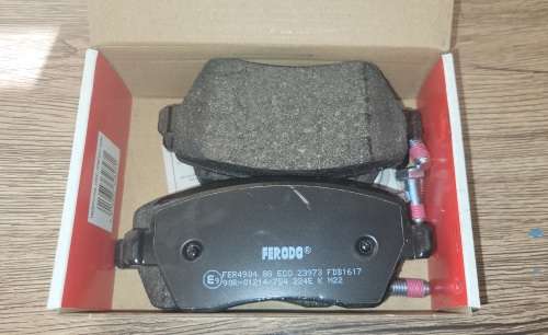 Nissan Np200 Front Brake Pads New