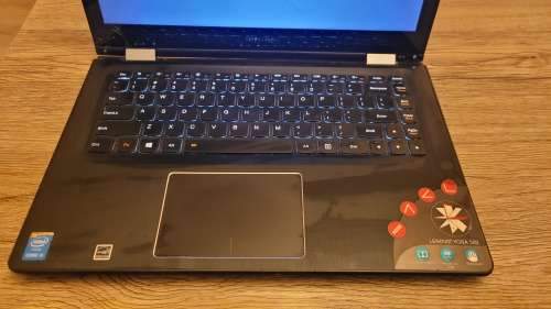 Lenovo Yoga 500 Touchscreen Laptop Core i3