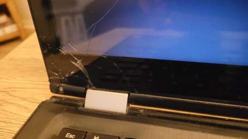 Lenovo Yoga 500 Touchscreen Laptop Core i3