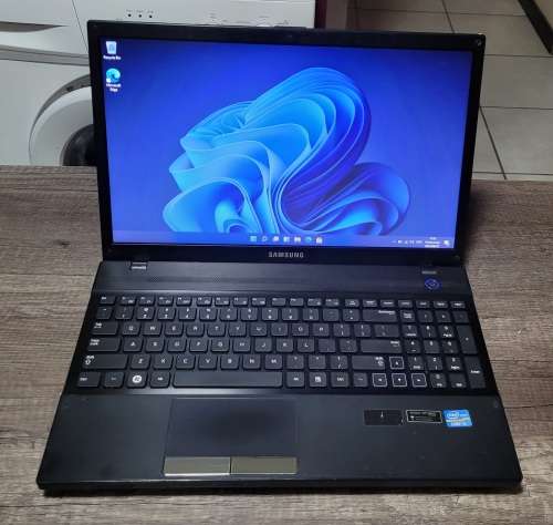 i5 Samsung 8Gb 1Tb Nvidia Graphics laptop