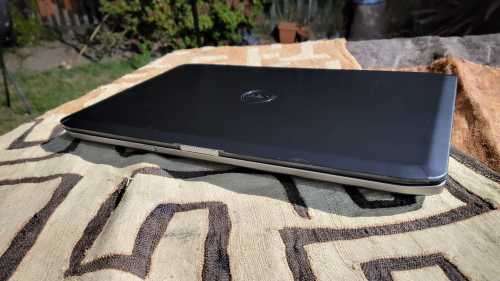 Dell latitude E5520 Core i7 + Docking station