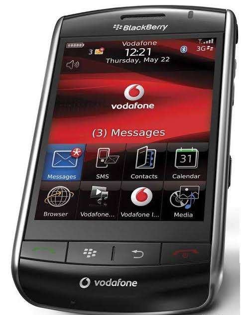 Blackberry Storm 9500 Classic phone
