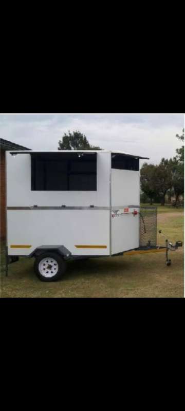 Donut trailer