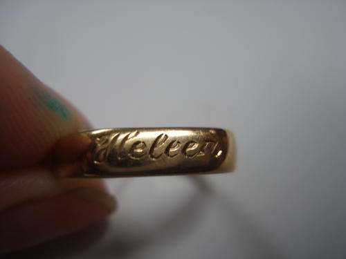 SOLID 9ct "Heleen" panel ring