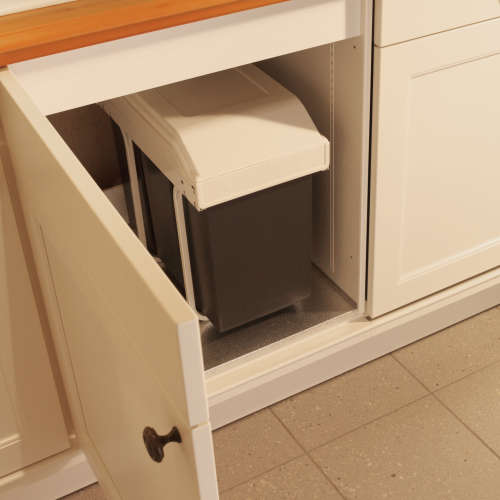 HAILO - BUILT IN  KITCHEN RECYCLE BINS