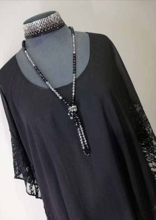 LACE DETAIL BLACK KAFTAN TOP by VANILLA LEE / SIZE 36-40 (L)