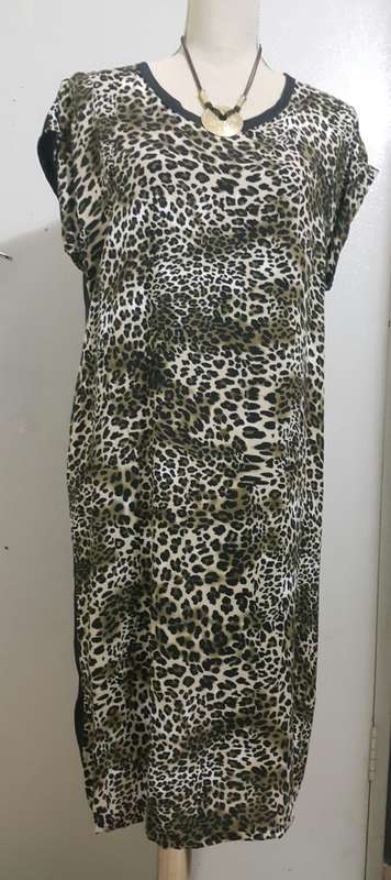 Ladies Shift Dresses - bulk buy - VANILLA LEE