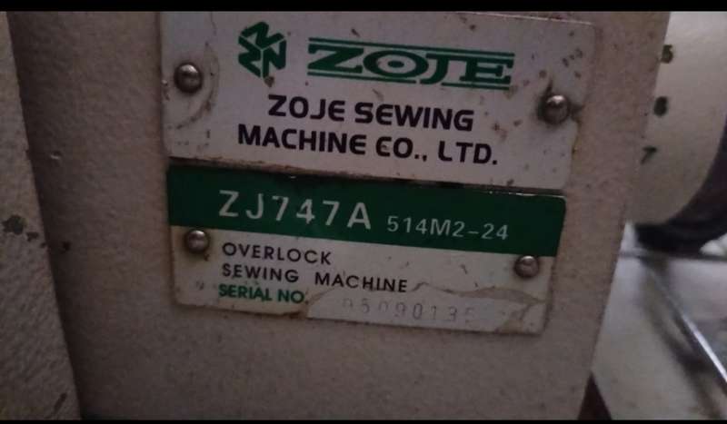 OVERLOCKER FOR SALE / ZOJE INDUSTRIAL MACHINE