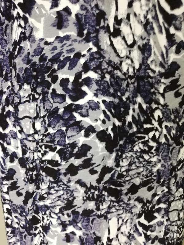 Shift Dress by VANILLA LEE / Size: (S/M) small/Medium (ladies 32, 34)