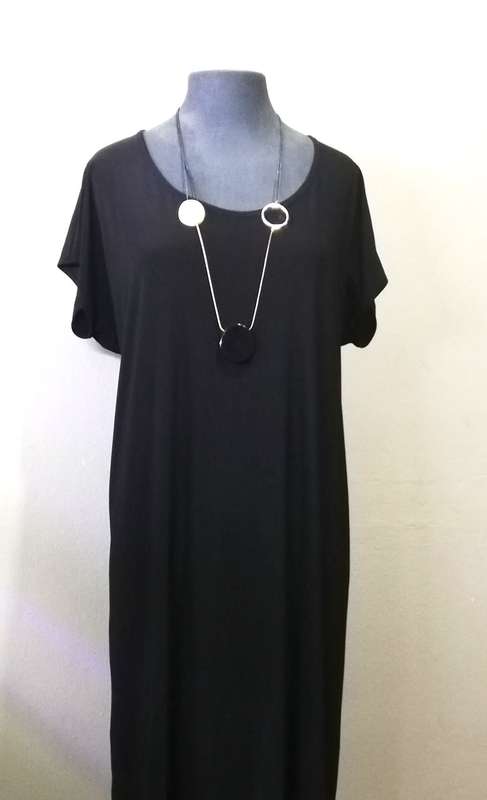 Ladies Shift Dress by VANILLA LEE / Size: L (38, 40, 42) Classic little black dress