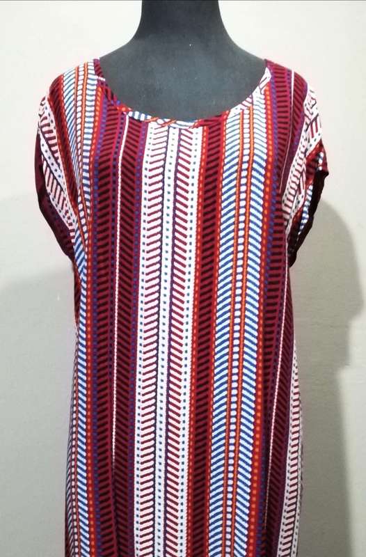 Ladies Shift Dress by VANILLA LEE / Size: (L / XL) to fit ladies size 40 - 42