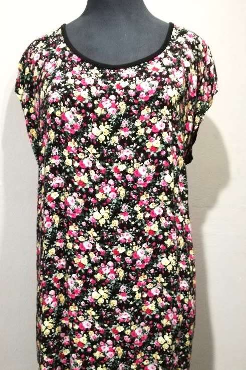 Ladies Shift Dress by VANILLA LEE / Size: (L) Large / Ladies 38 - 40