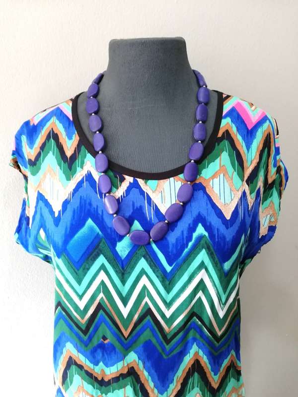 Ladies Dress by VANILLA LEE / Size: (L) Large (Ladies size 38, 40)