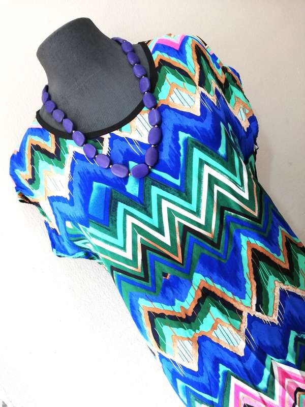 Ladies Dress by VANILLA LEE / Size: (L) Large (Ladies size 38, 40)
