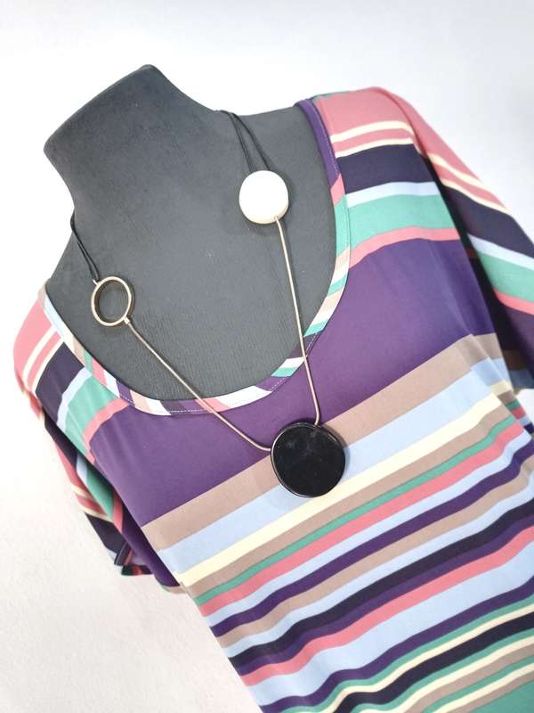 Ladies Dress / Size: (XL) X-Large (to fit Ladies 42 - 44)