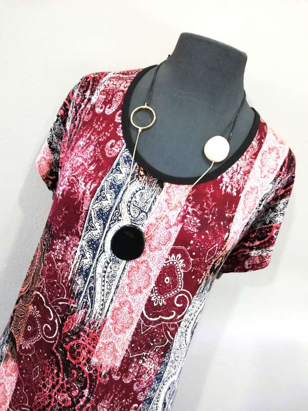 Ladies Dress by VANILLA LEE / Size:  XXXL (to fit ladies sizes  50, 52, 54)