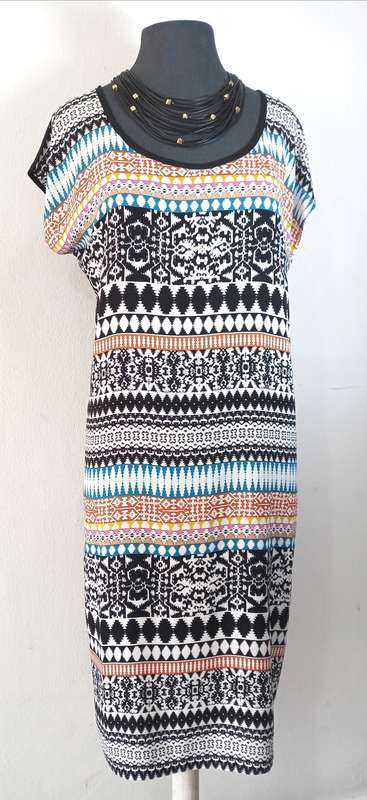 Shift Dress by VANILLA LEE / Size: (L) large / Ladies 38 - 40