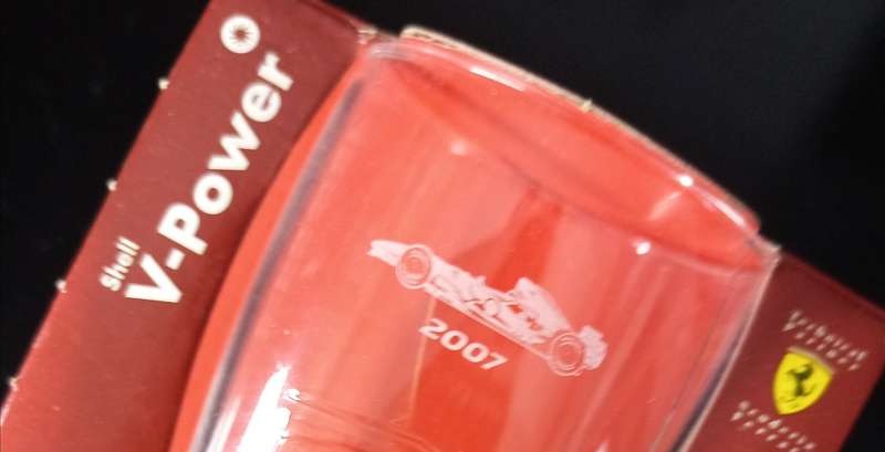 Ferrari 2007 - F1 souvenir glass (Shell V-Power) - made in France / original box