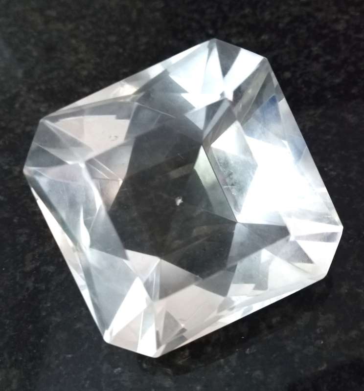 Swarovski Crystal - exquisite large flawless diamond cut