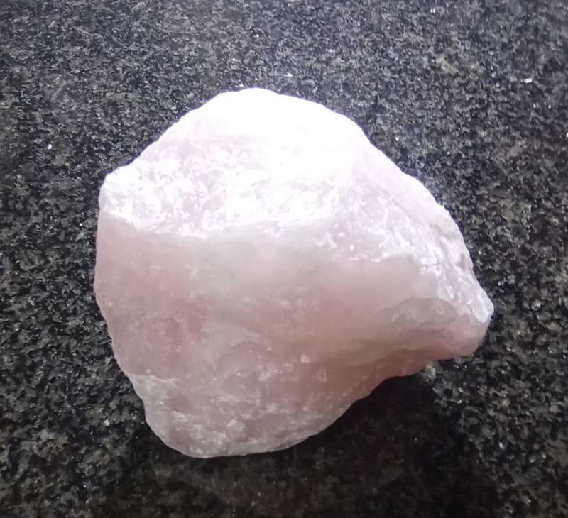 Crystal Rock - Rose Quartz / The stone of Love & Friendship / Size: 778g
