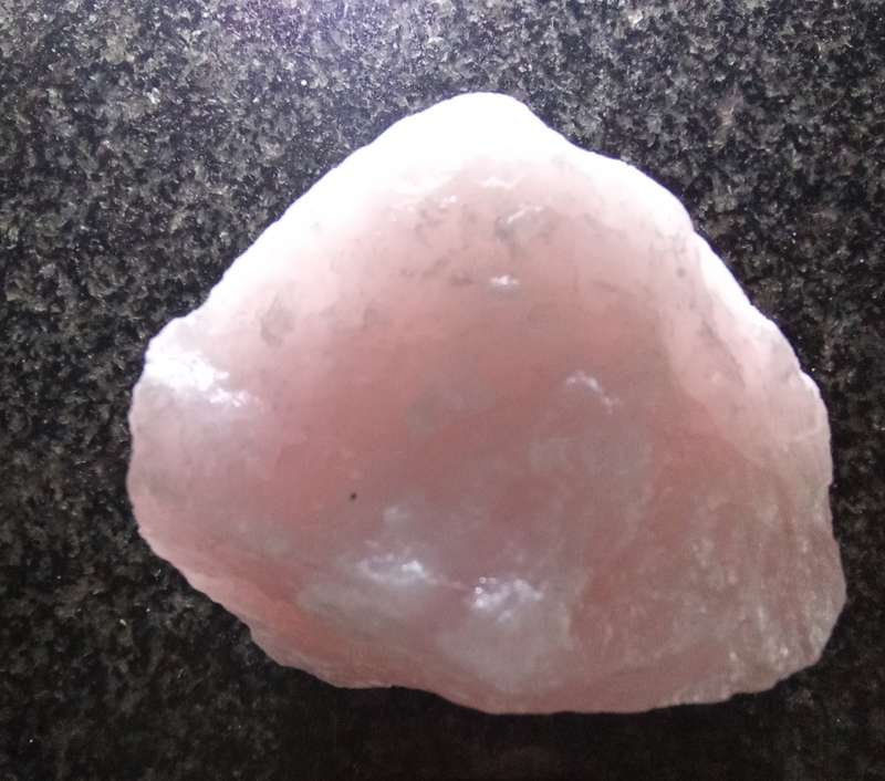 Crystal Rock - Rose Quartz / The stone of Love & Friendship / Size: 778g