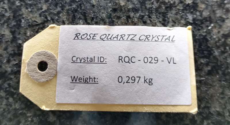 Crystal Rock - Rose Quartz / The stone of Love & Friendship / Size: 297g