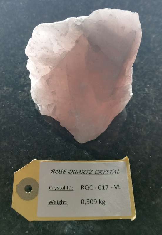 Crystal Rock - Rose Quartz / The stone of Love & Friendship / Size: 509g