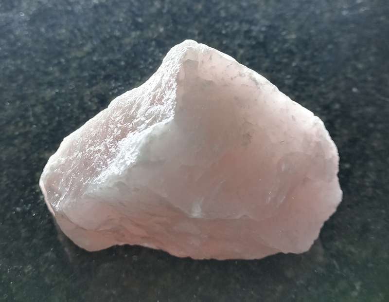 Crystal Rock - Rose Quartz / The stone of Love & Friendship / Size: 894g