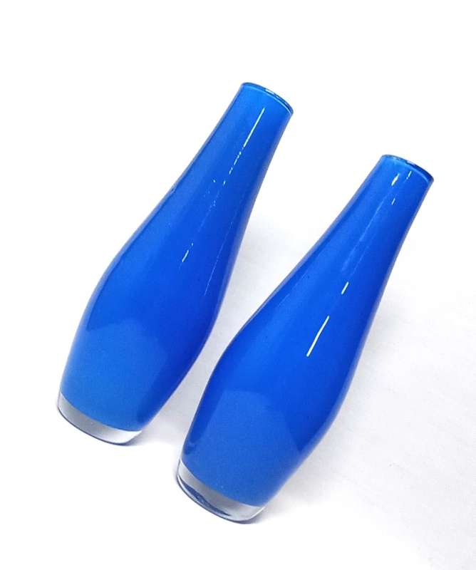 Vintage hand blown glass Vase (set of 2) - Electric Blue colour