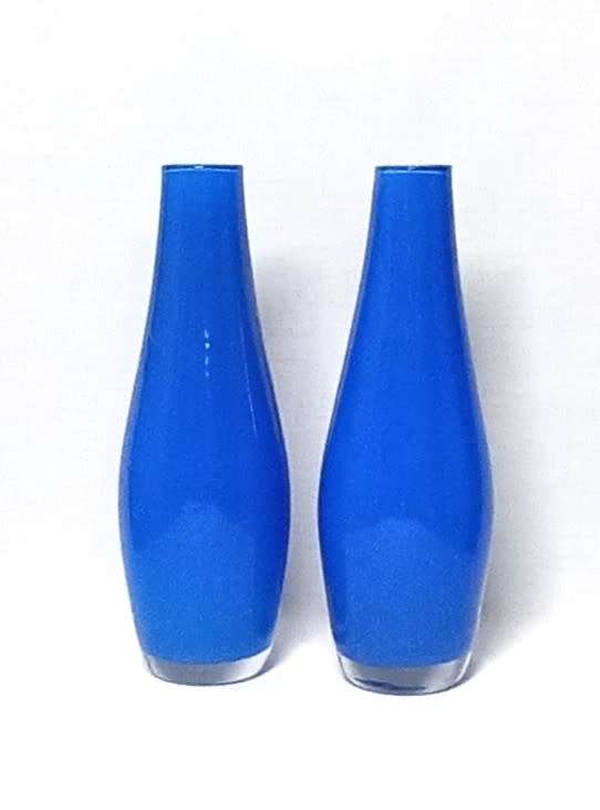 Vintage hand blown glass Vase (set of 2) - Electric Blue colour