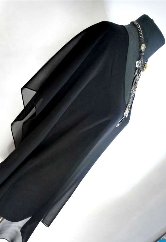 Ladies dress - Kaftan Top by VANILLA LEE / Size: Large (to fit ladies size 38, 40, 42)