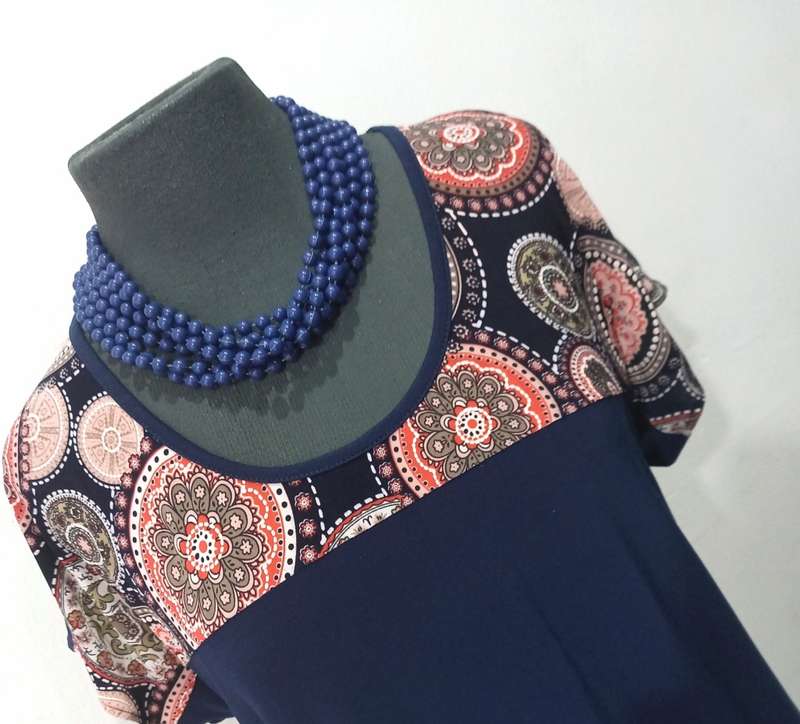 Ladies Dress - Summer Dress / Size: L-XL (ladies size 40, 42, 44)