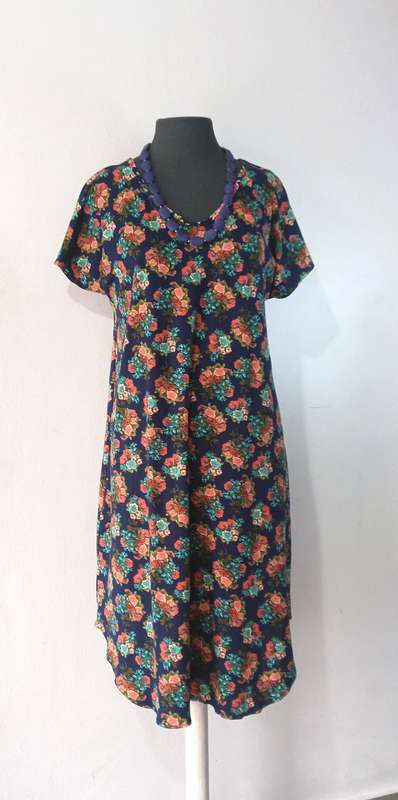 Shift Dress by VANILLA LEE / Size: Large (ladies 38, 40, 42)