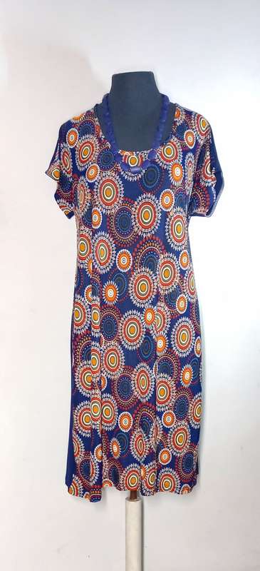Shift Dress by VANILLA LEE / Size: L-XL (ladies size 38, 40, 42)