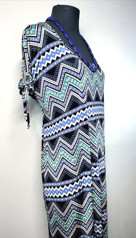 Ladies Dress by VANILLA LEE / Size: XXL (ladies size 44, 46, 48)
