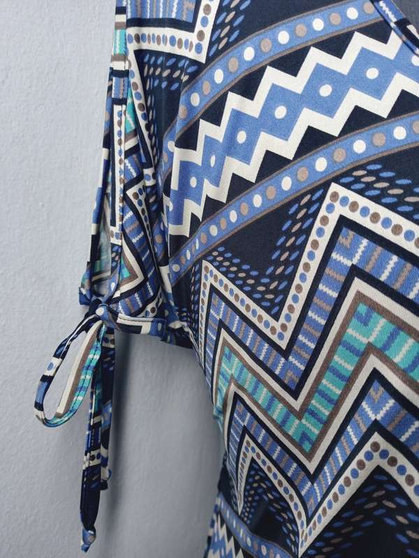 Ladies Dress by VANILLA LEE / Size: XXL (ladies size 44, 46, 48)