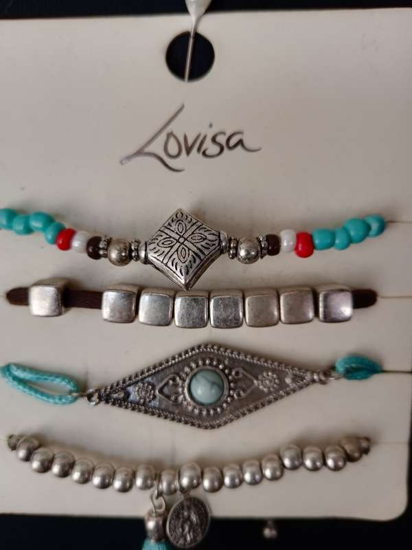 Ladies Jewelry - LOVISA set of 4 fashion bracelets with semi-precious stones