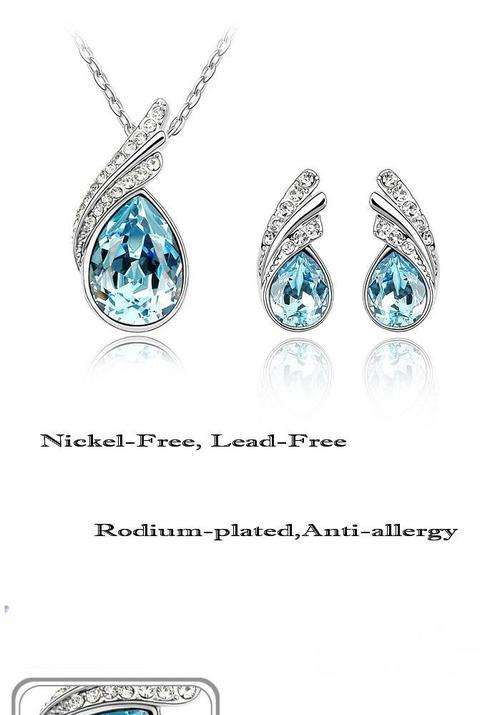 Crystal Jewelery Set made with SWAROSKI Elements - Earrings&Necklace *** value R999.00***