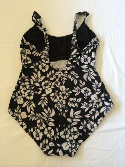 Donna claire swimming costumes shop